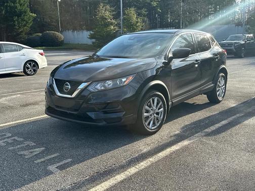 2020 Nissan Rogue Sport S