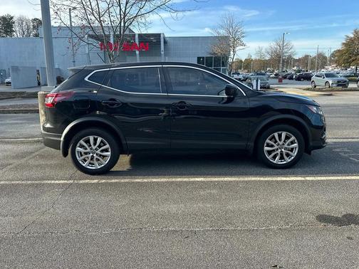 2020 Nissan Rogue Sport S