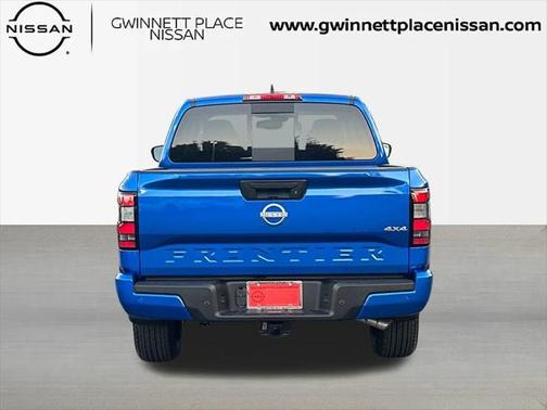 2025 Nissan Frontier SV