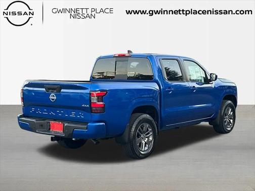 2025 Nissan Frontier SV