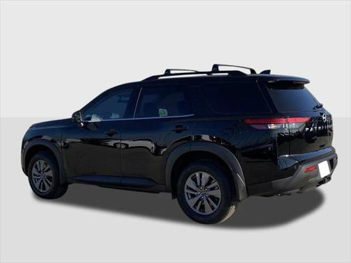 2025 Nissan Pathfinder SV FWD