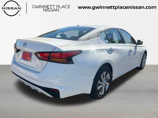 2025 Nissan Altima S FWD