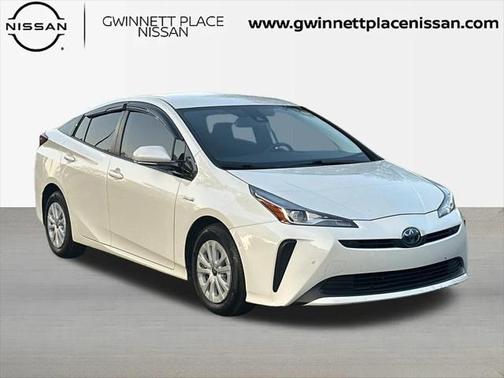 2019 Toyota Prius LE