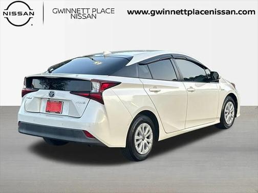 2019 Toyota Prius LE