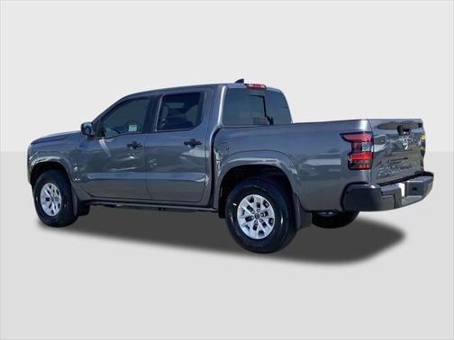 2025 Nissan Frontier S