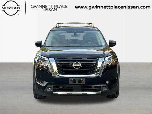 2023 Nissan Pathfinder Platinum 4WD