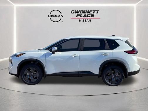Everest White Pearl Tricoat 2026 Nissan Rogue SV