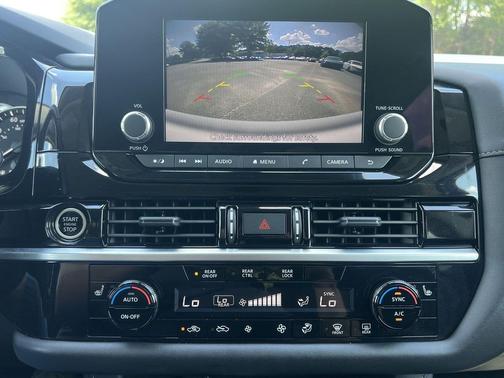 Super Black 2024 Nissan Pathfinder SV FWD