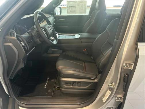 2025 Nissan Armada SL 4WD