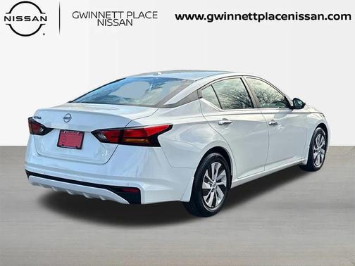 2025 Nissan Altima S FWD