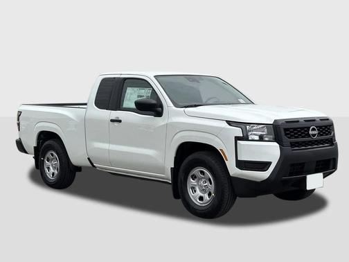 2025 Nissan Frontier S