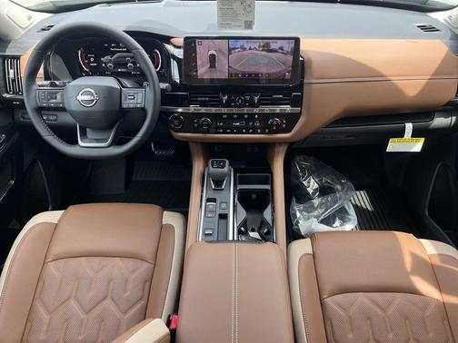 Boulder Gray Pearl 2026 Nissan Pathfinder Platinum