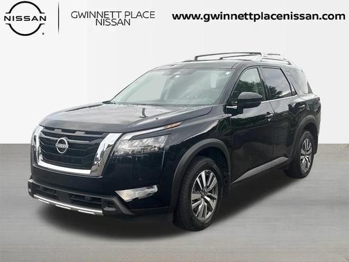 2025 Nissan Pathfinder SL FWD