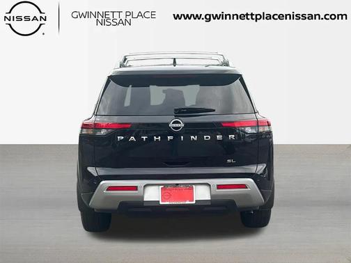 2025 Nissan Pathfinder SL FWD