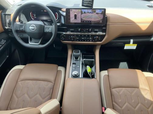 Gun Metallic 2026 Nissan Pathfinder Platinum