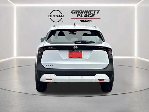 Fresh Powder 2026 Nissan Kicks S