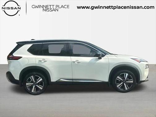 2022 Nissan Rogue Platinum