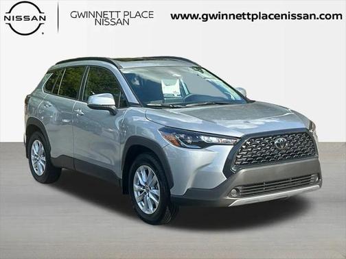2024 Toyota Corolla Cross LE