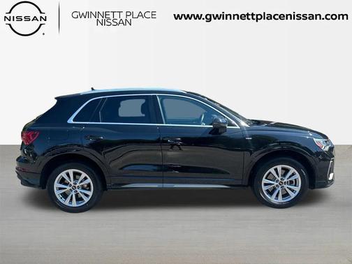 2024 Audi Q3 Premium 45 TFSI S line quattro Tiptronic