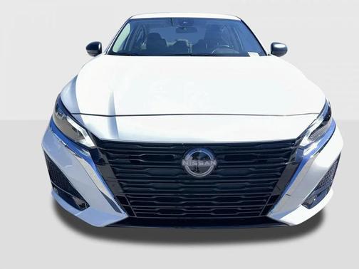2025 Nissan Altima S FWD