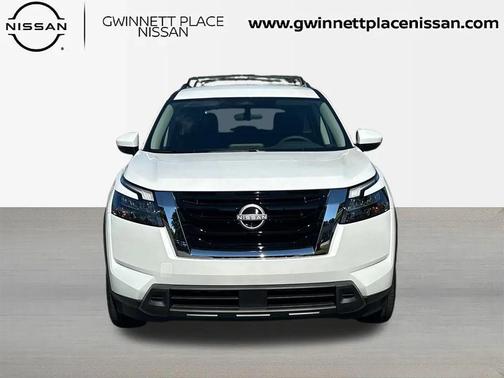 2025 Nissan Pathfinder SV FWD