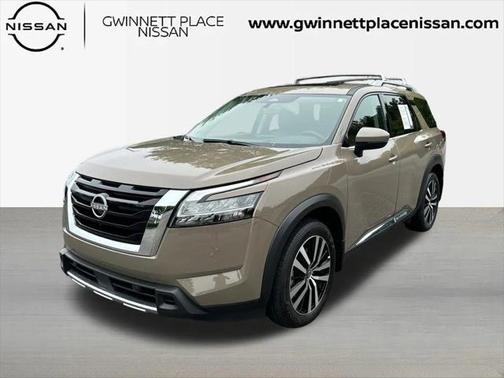 2024 Nissan Pathfinder Platinum FWD