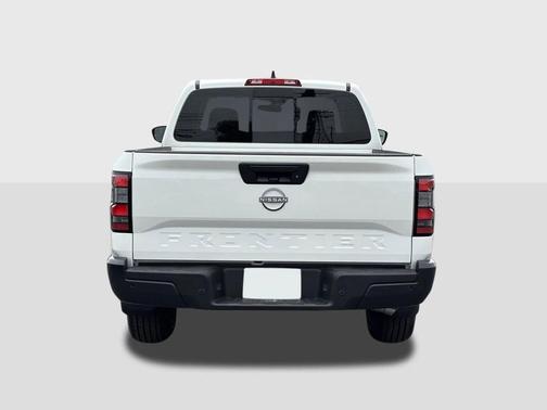 2025 Nissan Frontier S