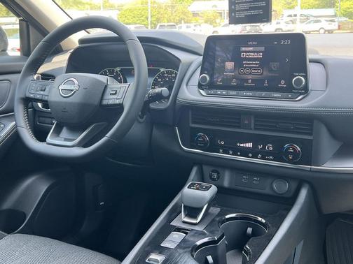 Super Black 2026 Nissan Rogue SV