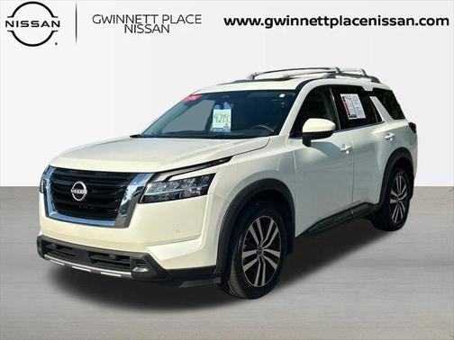 2023 Nissan Pathfinder Platinum 4WD