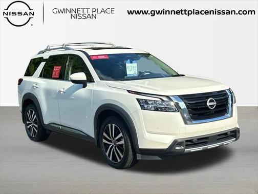 2023 Nissan Pathfinder Platinum 4WD