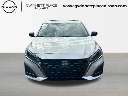 2023 Nissan Altima SR FWD