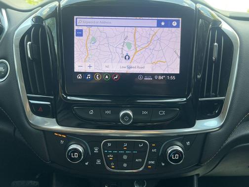 Silver Ice Metallic 2020 Chevrolet Traverse Premier