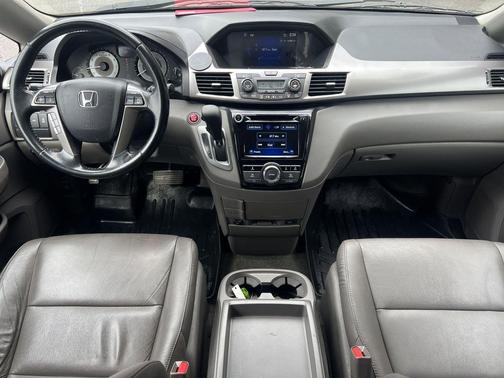 Modern Steel 2016 Honda Odyssey EX-L