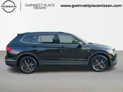2024 Volkswagen Tiguan 2.0T SE 4MOTION