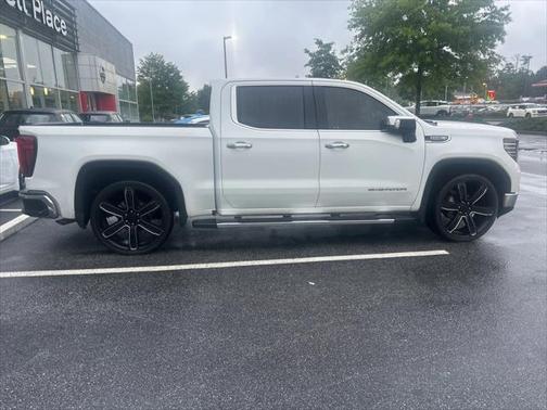2022 GMC Sierra 1500 SLT