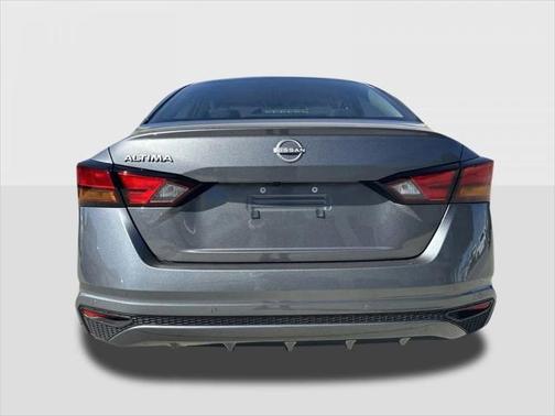 2025 Nissan Altima S FWD