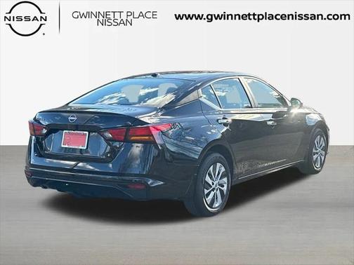 2025 Nissan Altima S FWD