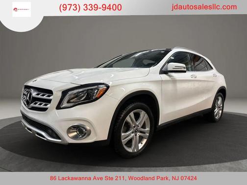 White 2020 Mercedes-Benz GLA 250 4MATIC