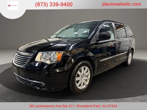 2012 Chrysler Town & Country Touring