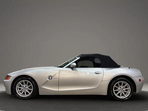 2003 BMW Z4 2.5i Roadster