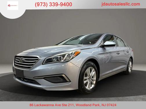2016 Hyundai SONATA SE