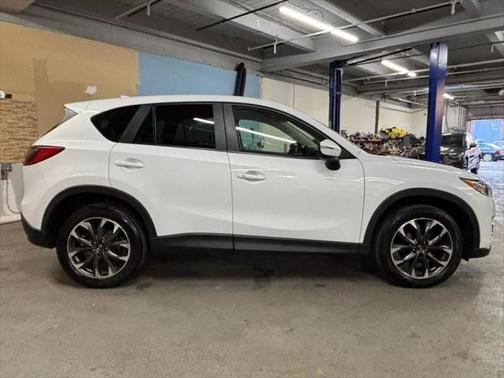 2016 Mazda CX-5 Sport
