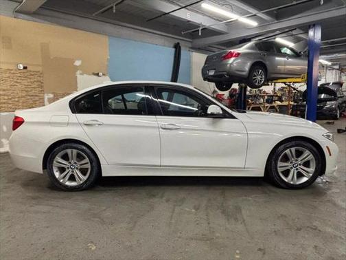2016 BMW 328 i xDrive