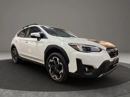 Crystal White Pearl 2021 Subaru Crosstrek Limited