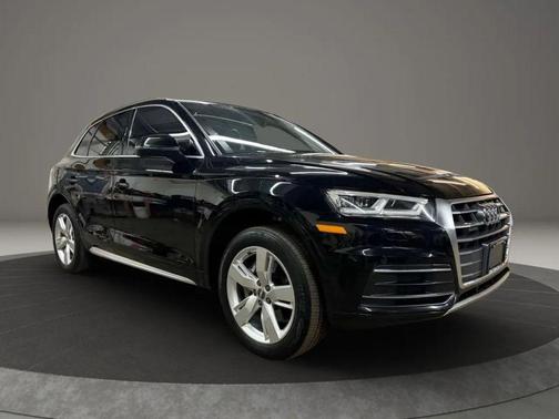 Black 2018 Audi Q5 2.0T Tech Premium