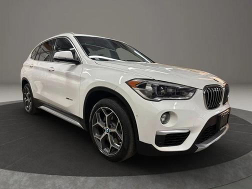 White 2018 BMW X1 xDrive28i