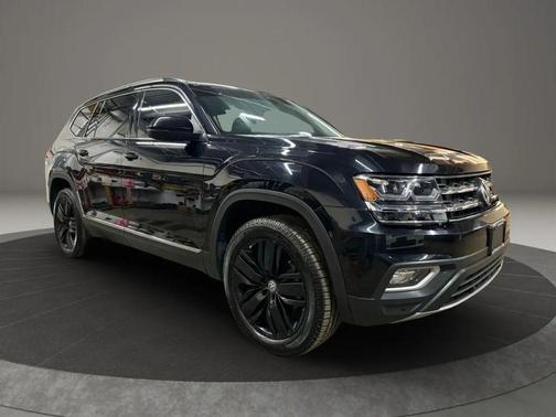 2018 Volkswagen Atlas 3.6L SEL Premium