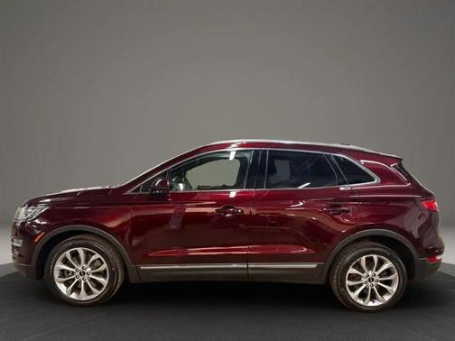 Burgundy 2018 Lincoln MKC Select