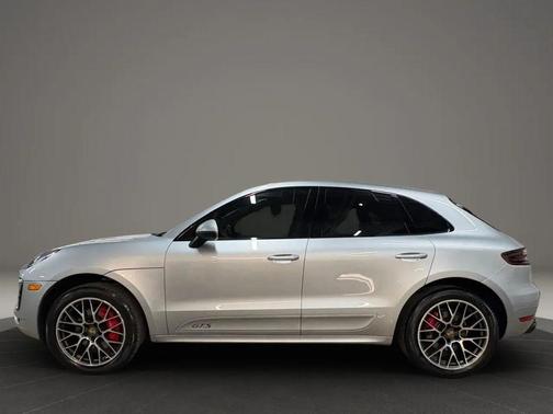 2017 Porsche Macan GTS