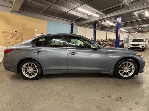 2014 INFINITI Q50 Premium